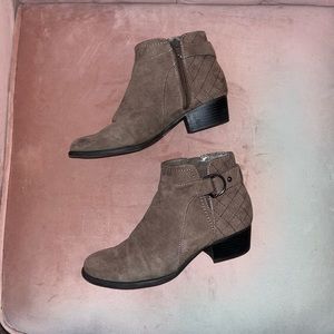 UNISA Brown Suede Ankle Boots